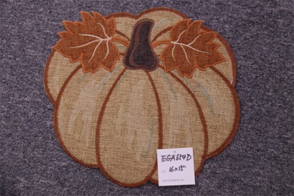 Pumpkin Placemat 15x16"